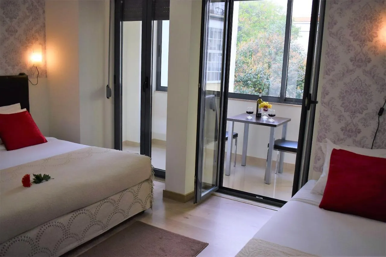 Universo Romantico Lisbon Guest house