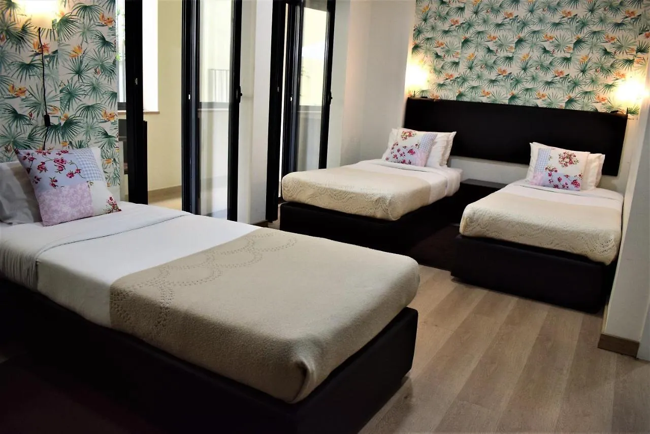 *** Guest house Universo Romantico Lisbon Portugal