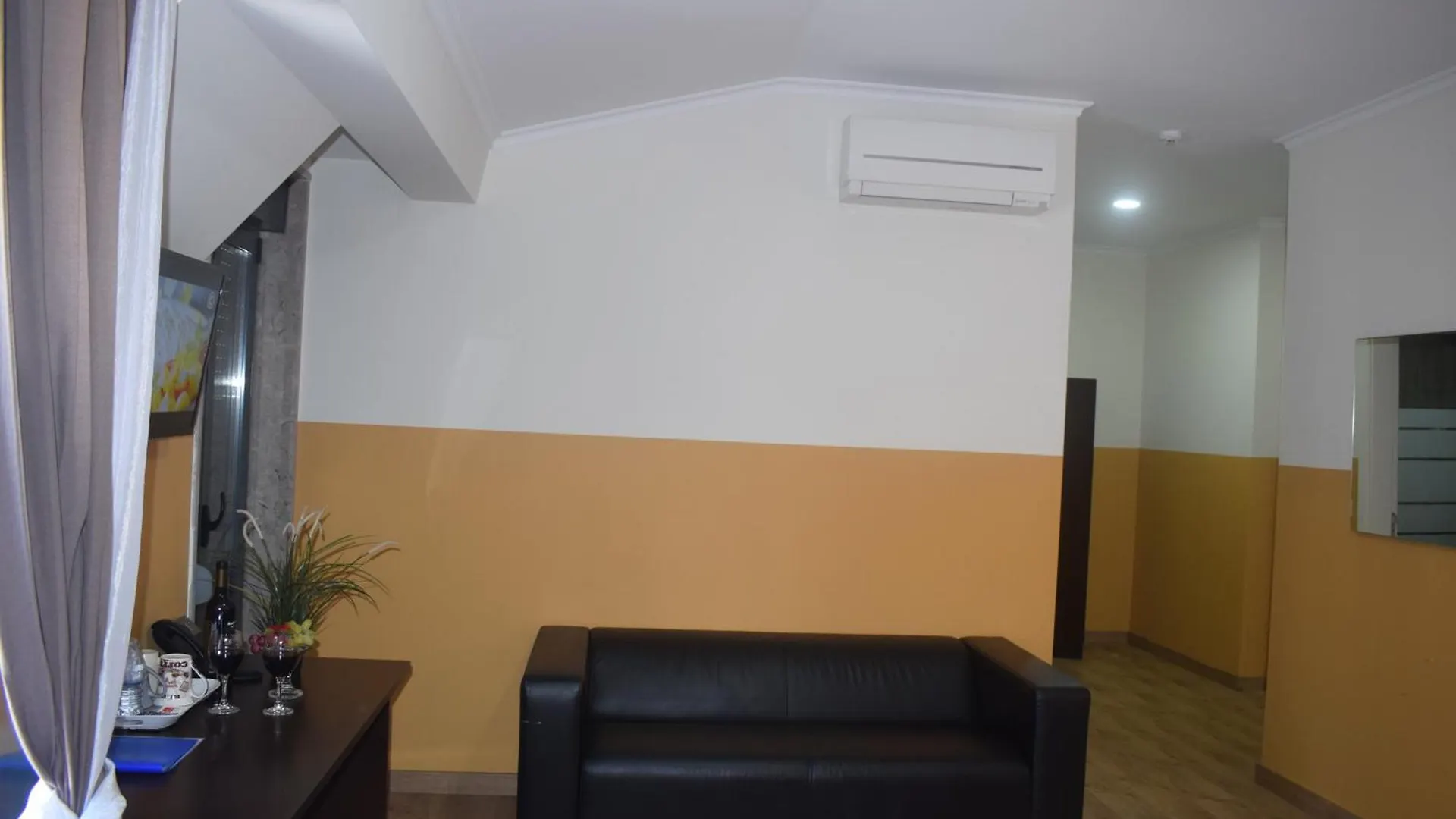 *** Guest house Universo Romantico Lisbon Portugal